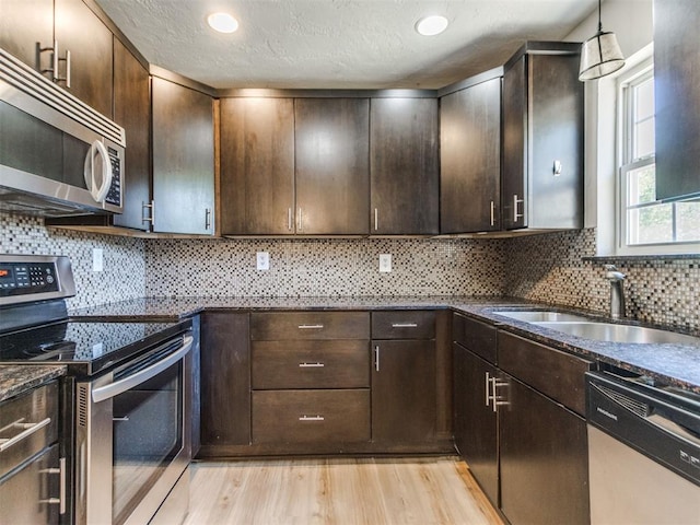 11026 E Draper Ave, Choctaw, OK 73020 - photo 17