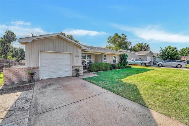 309 S 24th St, Clinton, OK 73601 - photo 2