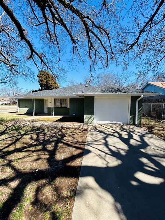 201 S Ruth Ave, Shawnee, OK 74801 - photo 1