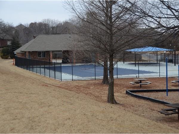 825 Fox Run Trl, Edmond, OK 73034 - photo 49