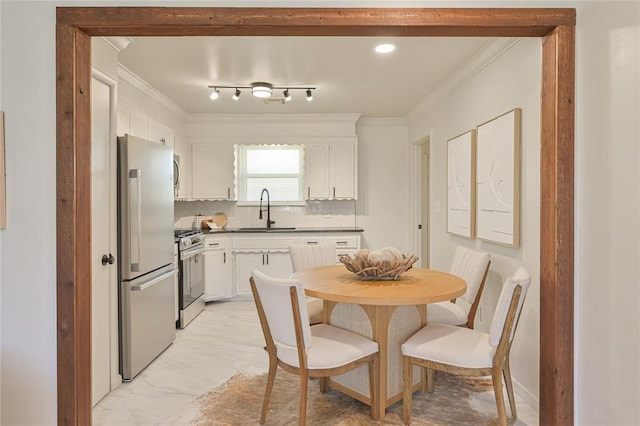 505 N Norman Ave, Moore, OK 73160 - photo 8