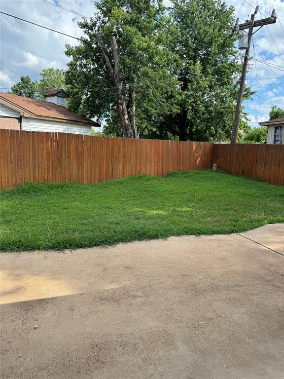 806 S Meadow Ln, Mustang, OK 73064 - photo 18