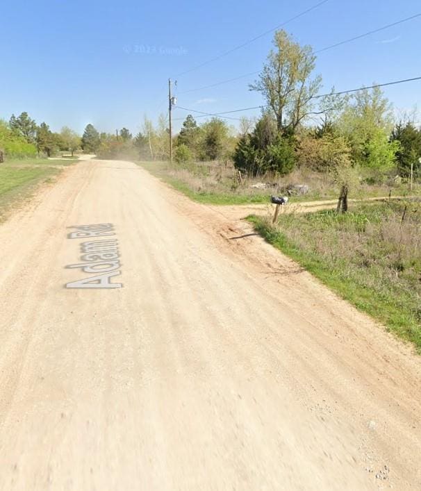1046 E E Adam Rd, Harrah, OK 00000 - photo 4