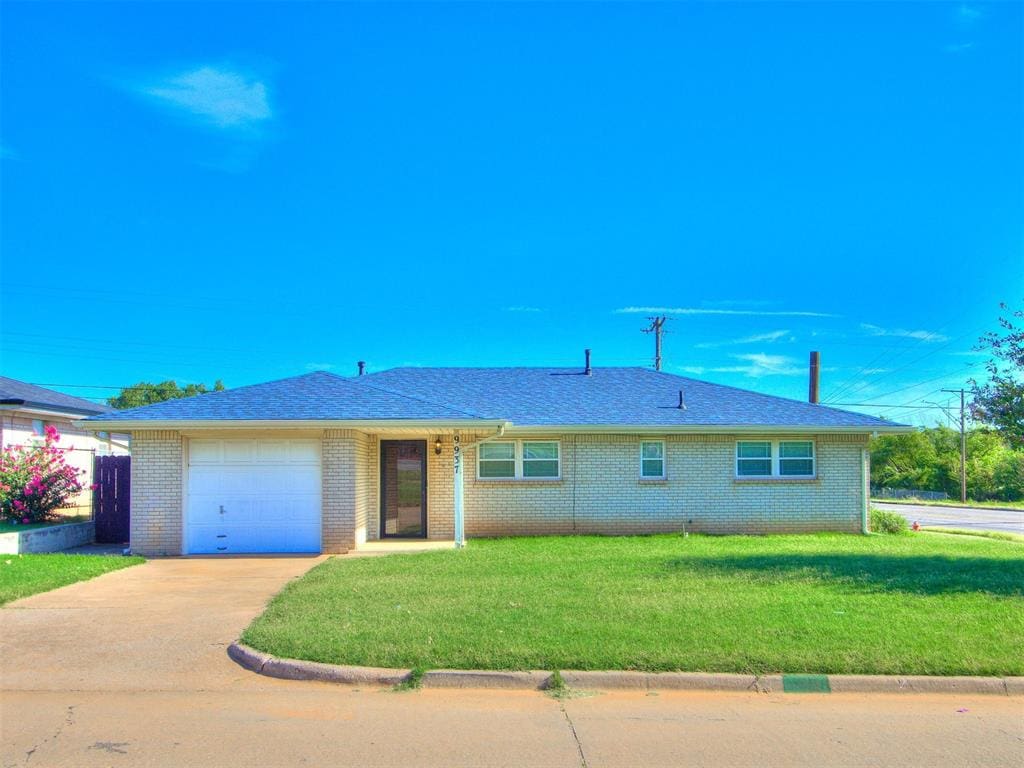 9937 Harmony Dr, Midwest City, OK 73130 - photo 1