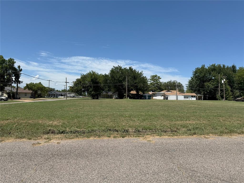 419 W 7th St, Stroud, OK 74079 - photo 1