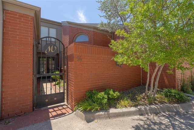 2825 NW Grand Blvd Unit 14, Oklahoma City, OK 73116 - photo 2