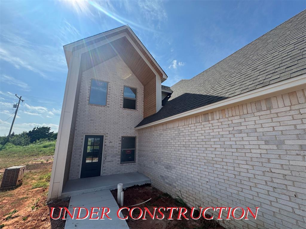 14517 N Astor Ln, Yukon, OK 73099 - photo 3