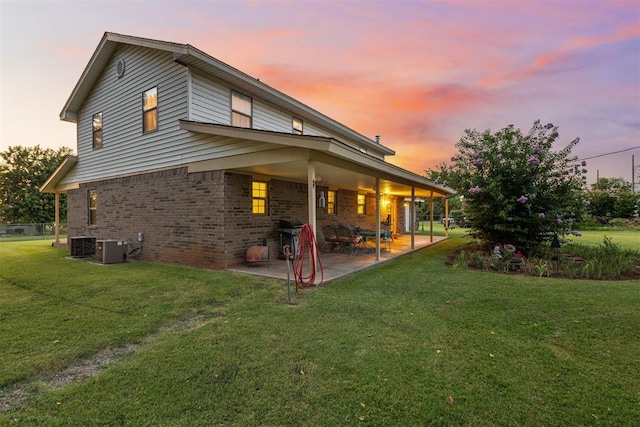 318 S Adams St, Pocasset, OK 73079 - photo 16
