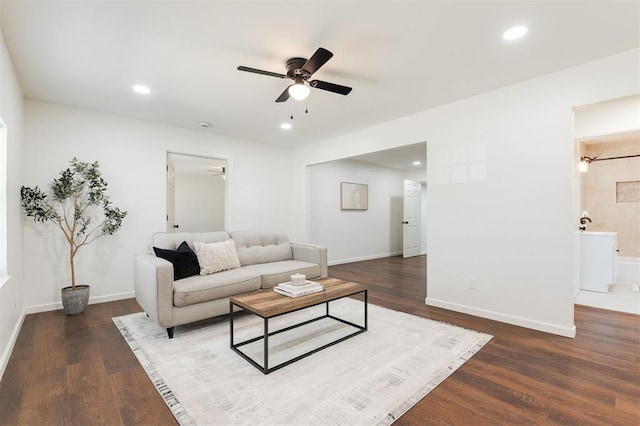 1527 S 6th St, Chickasha, OK 73018 - photo 3