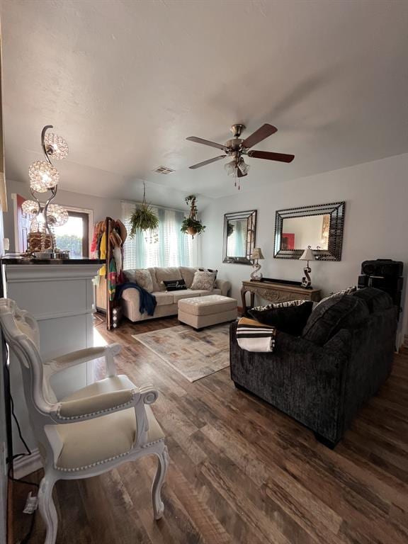 4805 Wagner Lake Dr, Yukon, OK 73099 - photo 5
