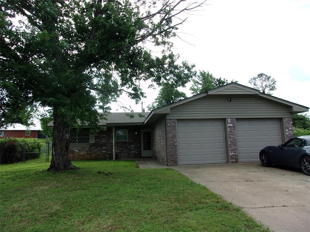 113 Hardesty Dr, Shawnee, OK 74804 - photo 2
