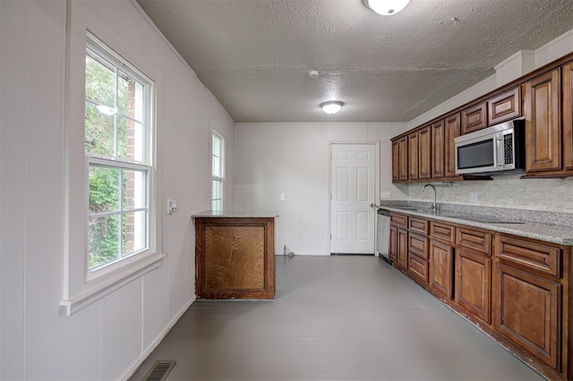 517 E Boeing Dr, Midwest City, OK 73110 - photo 9