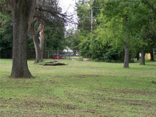 Listing photo 3 for 219 N Cedar, Pauls Valley OK 73075