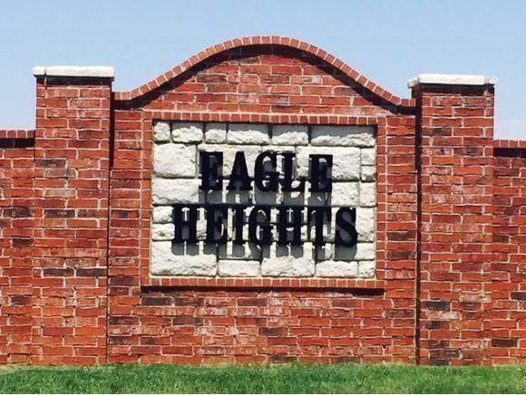 1201 Crimson Rd, Weatherford, OK 73096