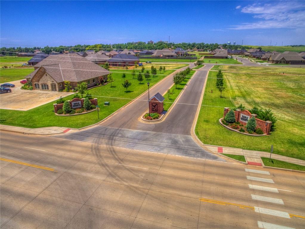 1201 Crimson Rd, Weatherford, OK 73096