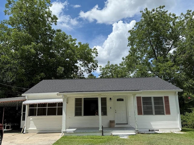 123 Hedstrom Dr, Dothan, AL 36301 - view of front of home featuring roof with shingles, crawl space, and an attached carport