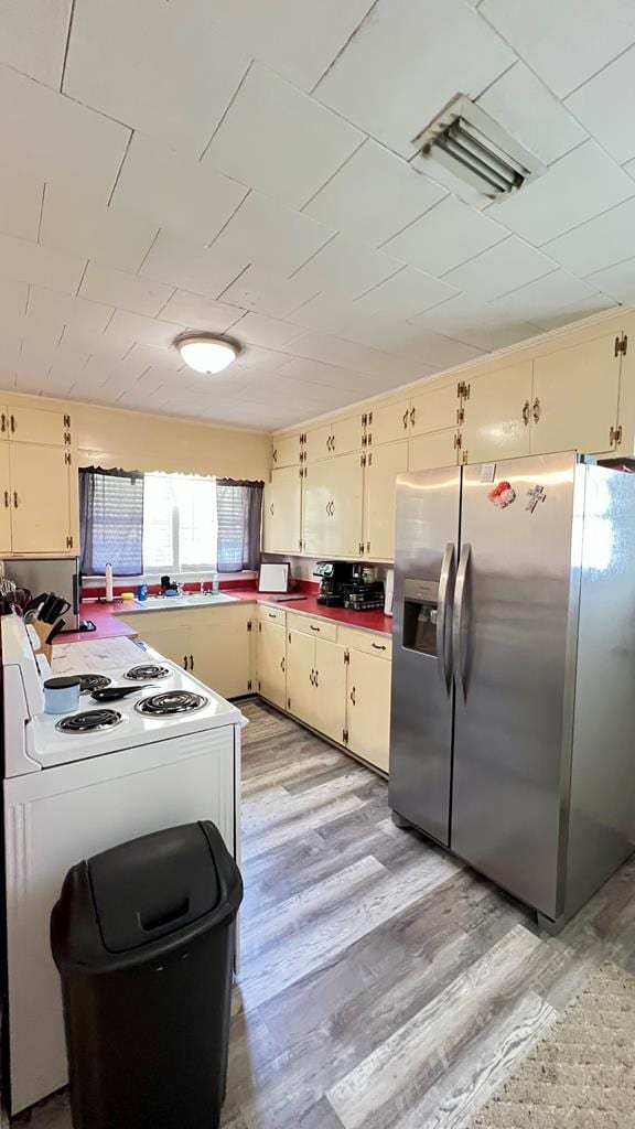 1 Boynton St, Headland, AL 36345 - photo 24