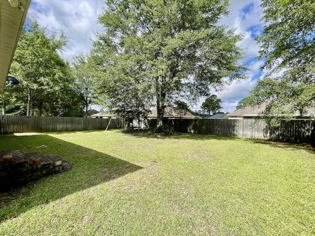 114 Brattleboro Ct, Dothan, AL 36301 - view of yard