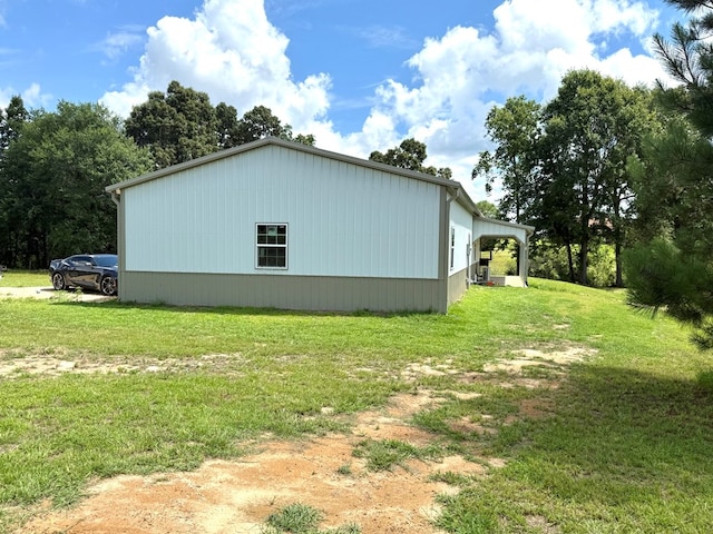 245 County Road 422, Abbeville, AL 36310 - view of side of property with a yard