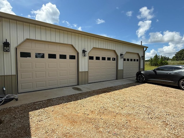 245 County Road 422, Abbeville, AL 36310 - garage featuring dirt driveway