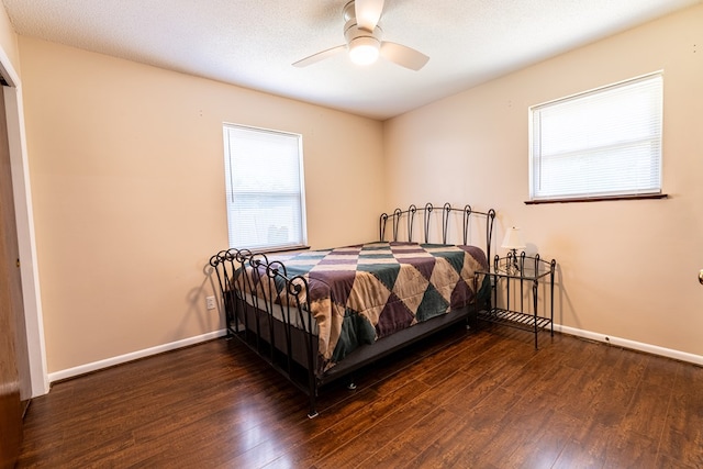 847 Phyllis Ave, Enterprise, AL 36330 - bedroom featuring wood finished floors, baseboards, and ceiling fan