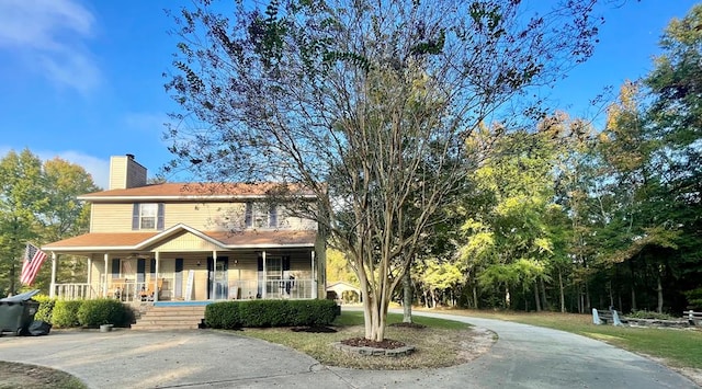 view of front facade with covered porch