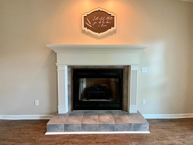 30 Cotton Creek Blvd, Enterprise, AL 36330 - detailed view of wood finished floors and a fireplace