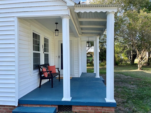 view of patio featuring covered porch