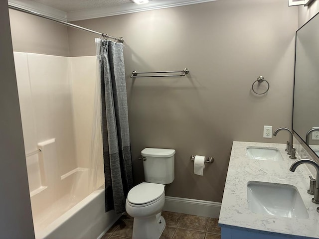 bathroom featuring shower / tub combo, toilet, crown molding, and a sink