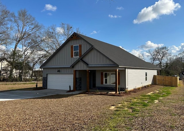 view of front of home featuring a garage