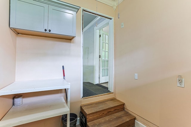 1810 Northside Dr, Dothan, AL 36303 - view of stairway