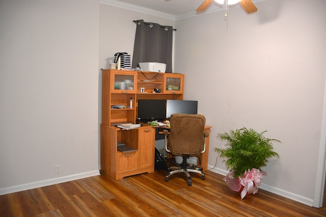 office with baseboards, crown molding, and wood finished floors