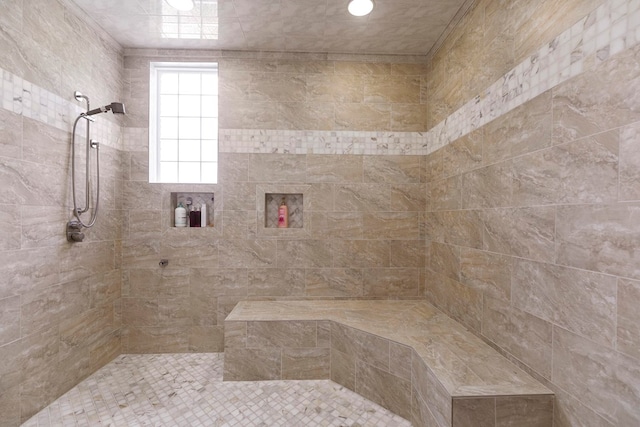 109 Royal Highlands Ln, Dothan, AL 36305 - bathroom with tiled shower