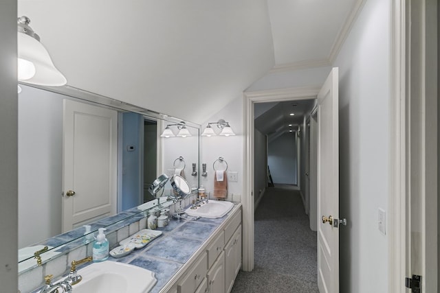 109 Royal Highlands Ln, Dothan, AL 36305 - full bath featuring lofted ceiling, double vanity, and crown molding