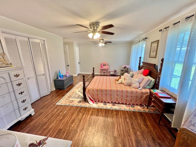 601 6th Ave, Ashford, AL 36312 - bedroom featuring wood finished floors, crown molding, a closet, and a ceiling fan