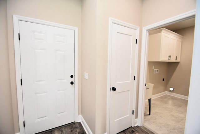 5120 Judge Logue Rd, Newton, AL 36352 - washroom featuring cabinet space, electric dryer hookup, and hookup for a washing machine