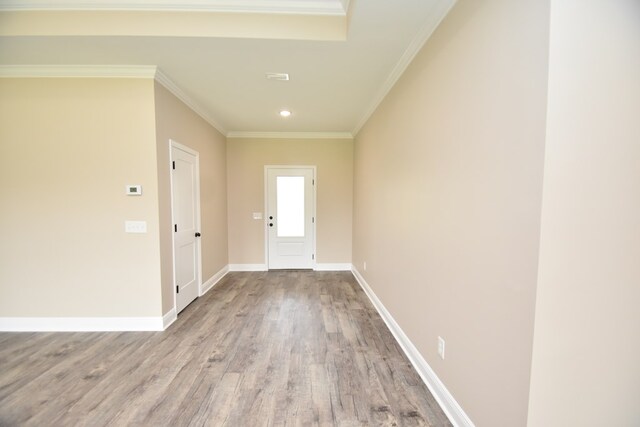 5120 Judge Logue Rd, Newton, AL 36352 - foyer entrance featuring wood finished floors, ornamental molding, and recessed lighting