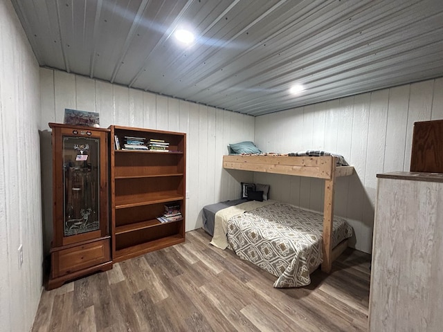 489 Skipper Rd, Malvern, AL 36375 - bedroom featuring wood finished floors