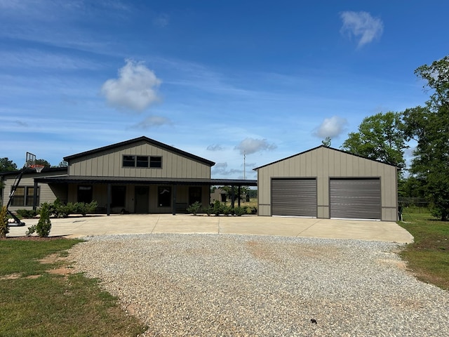 489 Skipper Rd, Malvern, AL 36375 - view of front of house with a garage and an outdoor structure