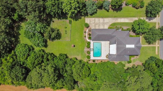 601 Edinburgh Way, Dothan, AL 36305 - drone / aerial view of a pool