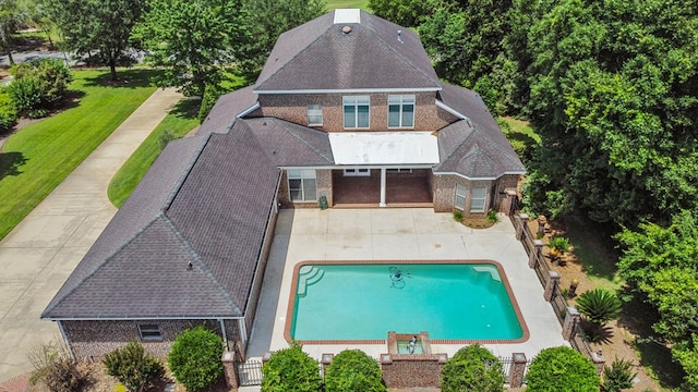 601 Edinburgh Way, Dothan, AL 36305 - view of subject property with a pool area
