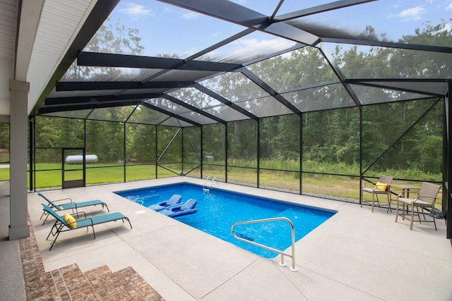 1913 W Malvern Hwy, Slocomb, AL 36375 - outdoor pool with a patio area and glass enclosure
