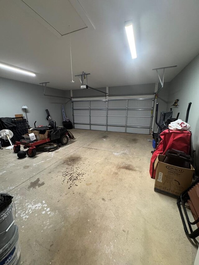 1180 Sandbed Rd, Newton, AL 36352 - garage featuring a garage door opener