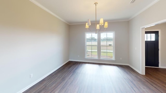 interior space with ornamental molding, dark hardwood / wood-style floors, and a notable chandelier