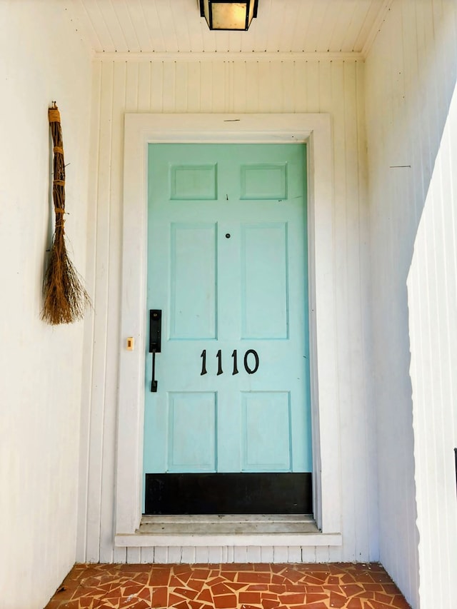 view of entrance to property