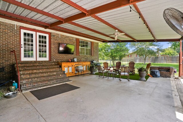 568 N Morris St, Slocomb, AL 36375 - view of patio with a ceiling fan and entry steps