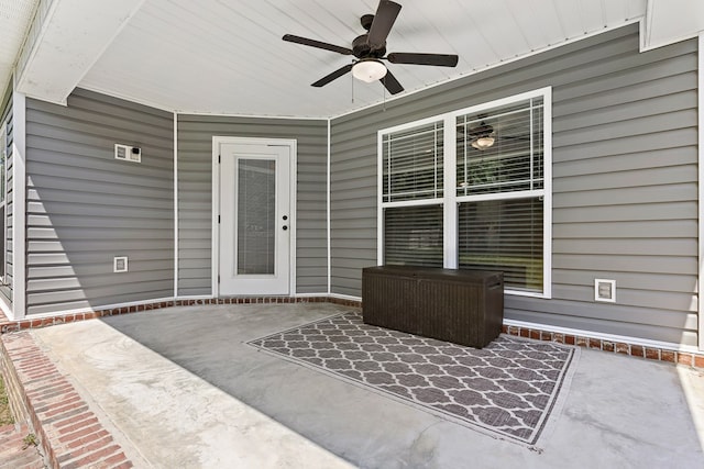 522 Birchwood Ln, Dothan, AL 36301 - view of patio / terrace featuring a ceiling fan