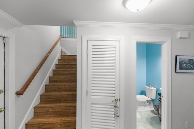 400 Bent Oak Dr, Dothan, AL 36303 - stairway featuring ornamental molding and baseboards