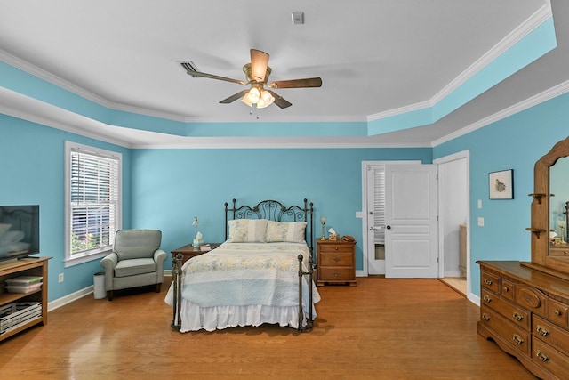 400 Bent Oak Dr, Dothan, AL 36303 - bedroom with wood finished floors, crown molding, and ceiling fan