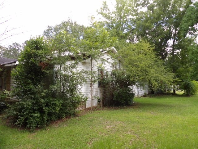 1011 Sunset Blvd, Elba, AL 36323 - view of green lawn